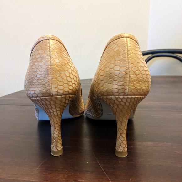 Le Chateau Tan Heels - Picture 7 of 7